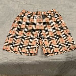 Burberry plaid men shorts